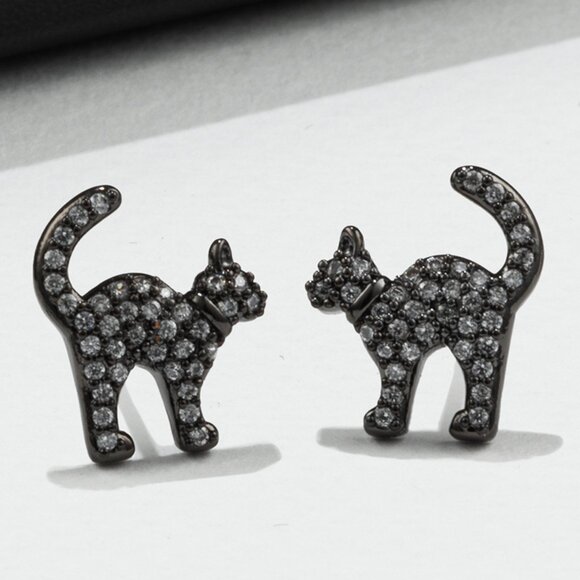 Black Cat Stud Earrings - Charmed Aroma Halloween Earring Collection - Picture 1 of 9
